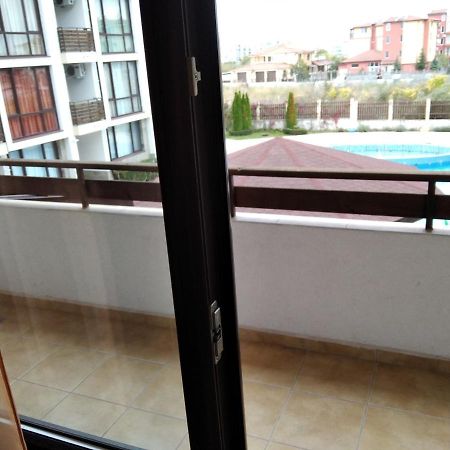 Victoria'S Apartments เนเซบาร์ ภายนอก รูปภาพ