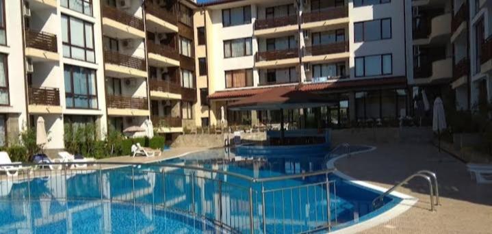 Victoria'S Apartments เนเซบาร์ ภายนอก รูปภาพ